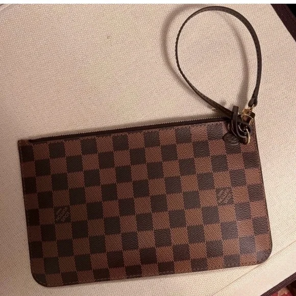 Authentic NEW Louis Vuitton Neverfull GM damier ebene wristlet pouch - Picture 4 of 10